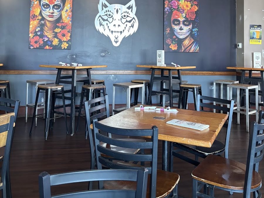 Howling Wolf Taqueria